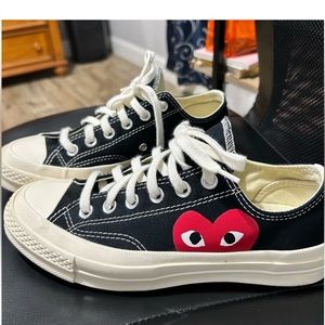 CDG  Play X Converse Unisex Chuck Taylor One Heart Low Top
